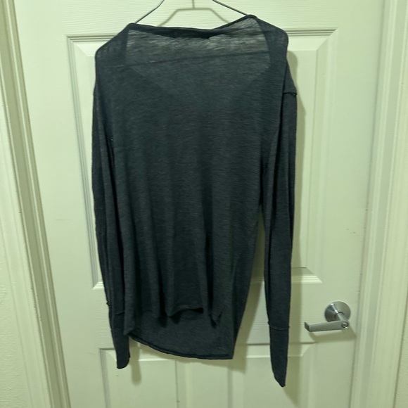 Free People Long Sleeve Gray Top - Picture 3 of 10